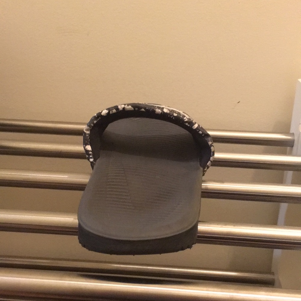 Nike slides - Picture 7 of 8